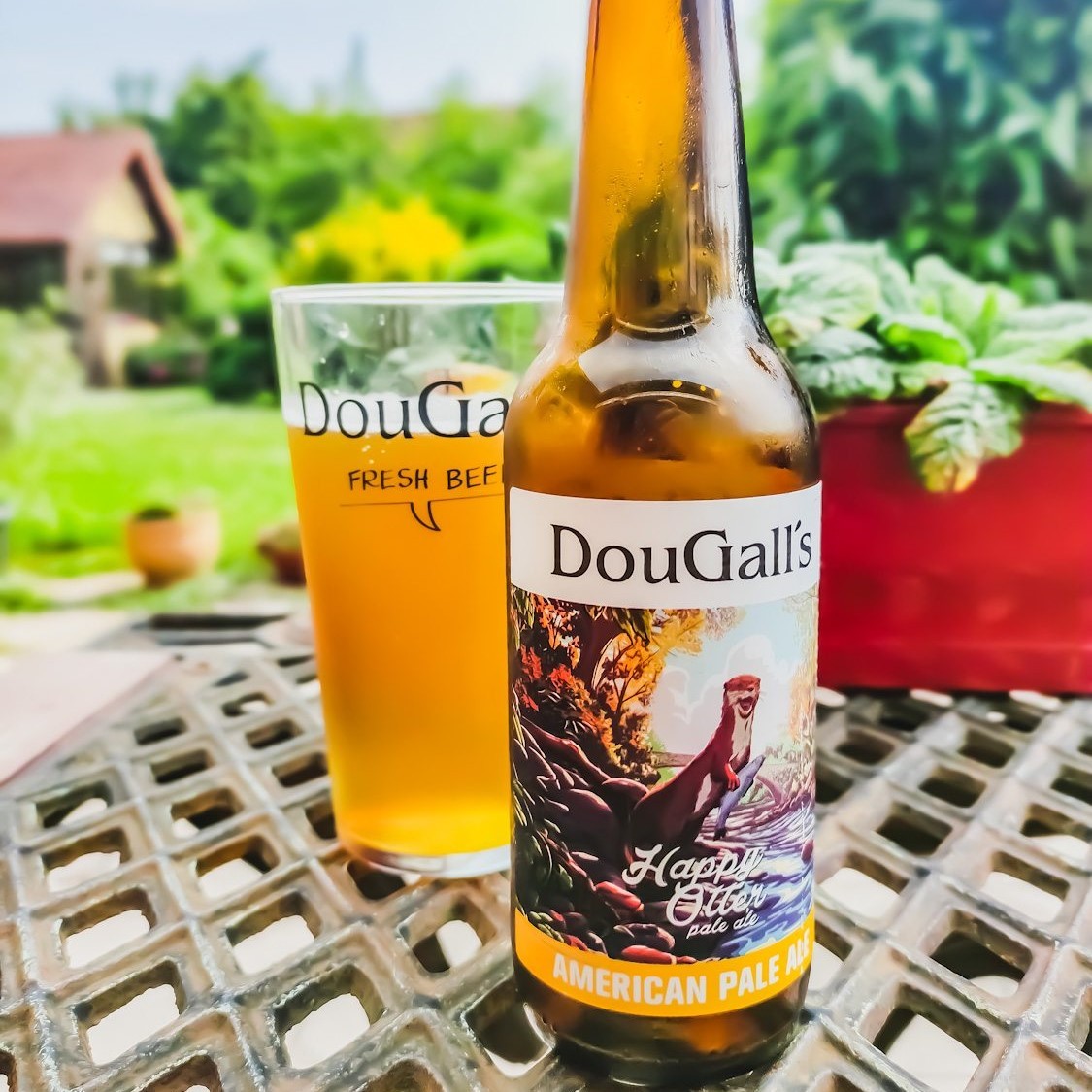 Happy Otter| DouGall’s brewery in Lierganes, Cantabria, Spain | Craft Beer Nomads blog