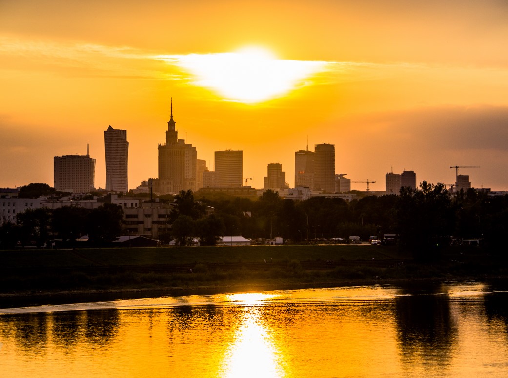Craft beer in Poland: Introduction Sunset in Warsaw | Craft beer in Poland | Craft Beer Nomads