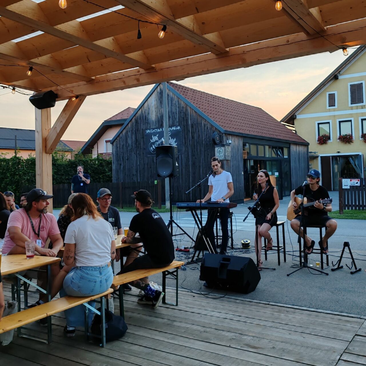 Craft beer in Slovenia: Green Gold and Clef brew amidst hop fields Live music night in Clef Brewery | Craft beer in Slovenia: Green Gold and Clef brew in the middle of hop fields | Craft Beer Nomads