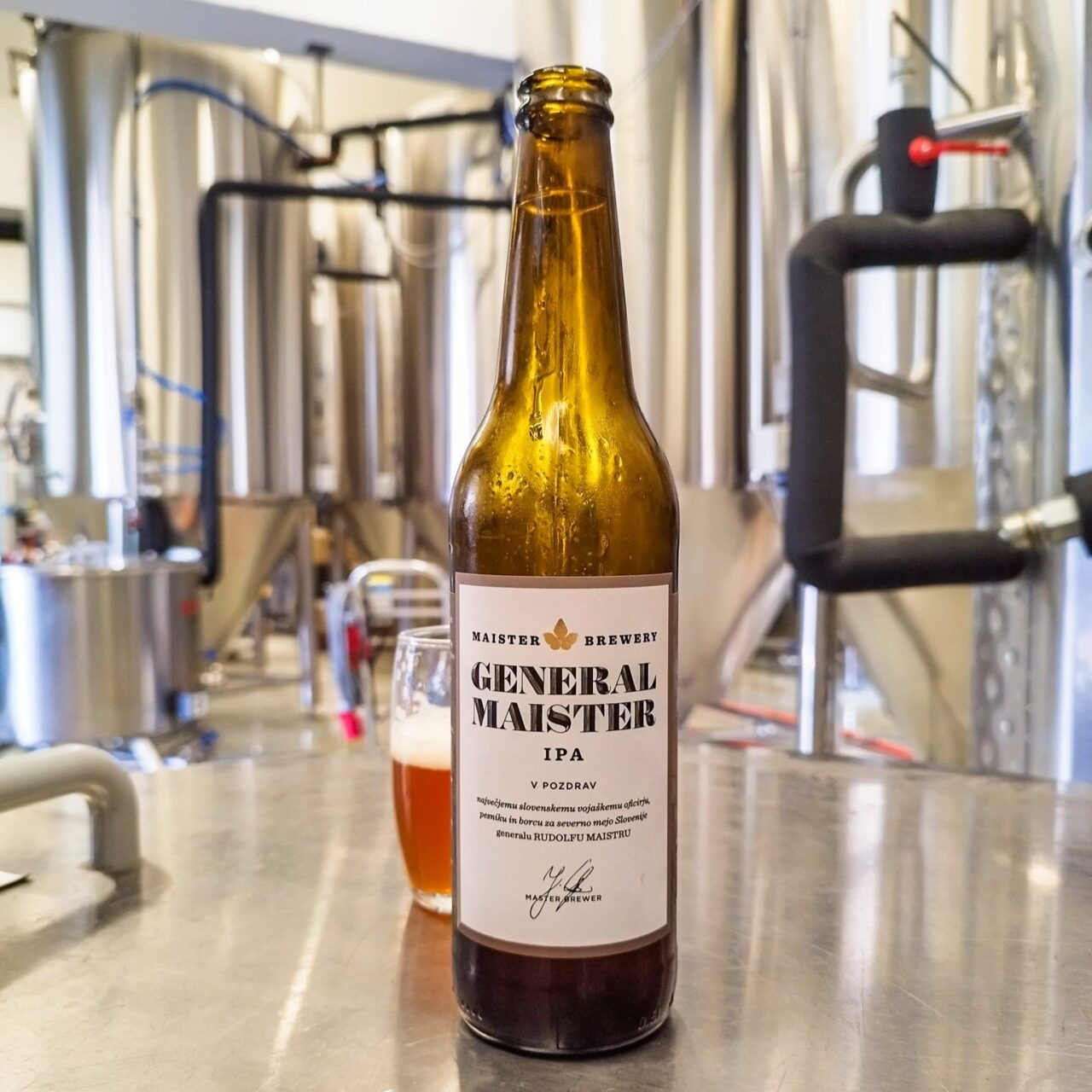 Craft beer in Slovenia: Kamnik is a brewing hotspot General Maister IPA, Maister Brewery | Craft beer in Slovenia: Microbreweries in Kamnik | Craft Beer Nomads