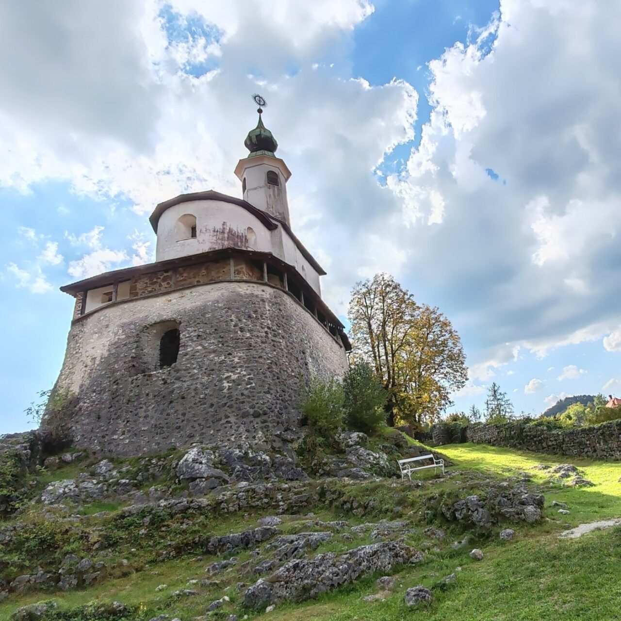 Craft beer in Slovenia: Kamnik is a brewing hotspot Mali Grad castle, Kamnik | Craft beer in Slovenia: Microbreweries in Kamnik | Craft Beer Nomads