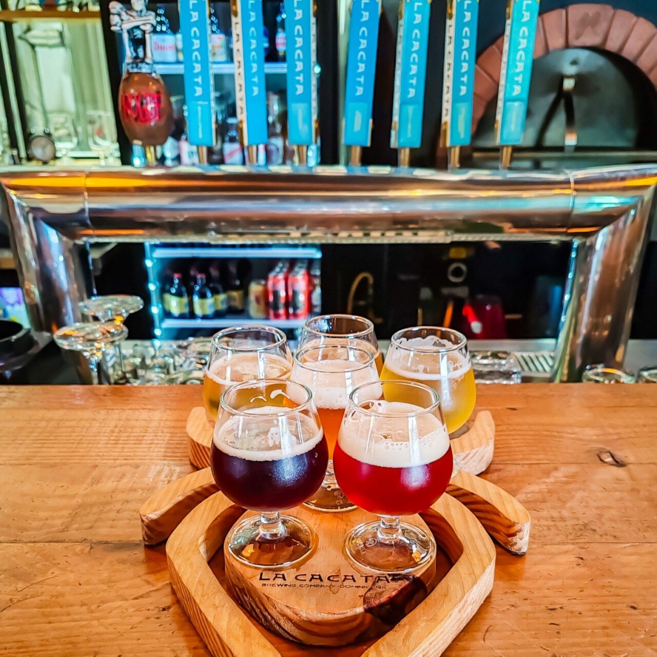 Craft beer in the Caribbean: Hunting local brews under the palm trees La Cacata Brewing tasting plate | Craft beer in the Caribbean islands | Craft Beer Nomads