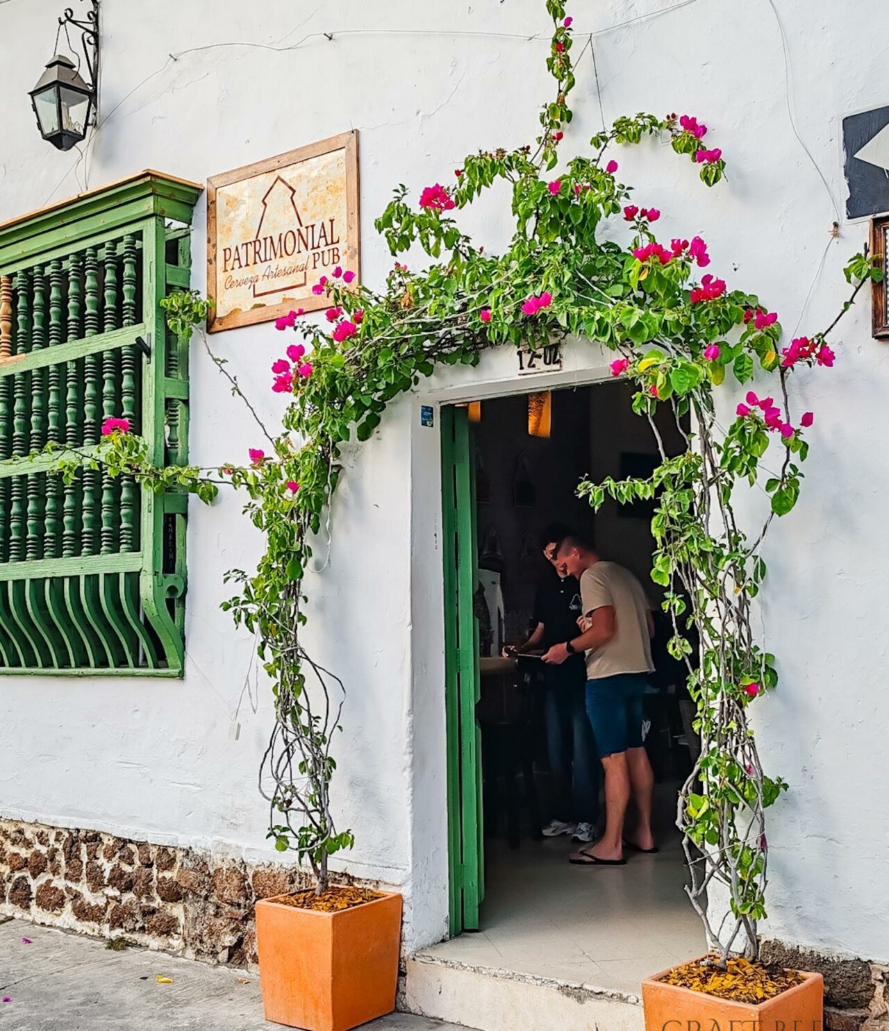 Craft beer in Colombia: Beer traveler's guide to Bogotá, Medellín and beyond Partrimonial Pub, Santa Fe de Antioquia | Craft beer in Colombia | Craft Beer Nomads